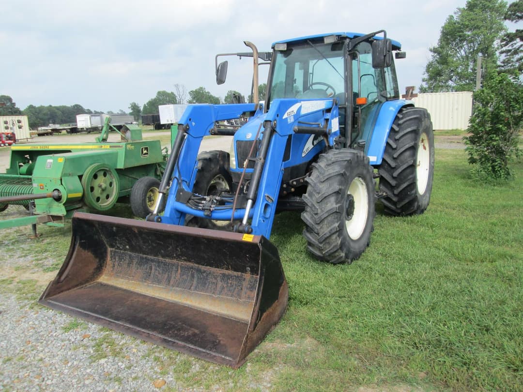 Image of New Holland TL100A Primary image
