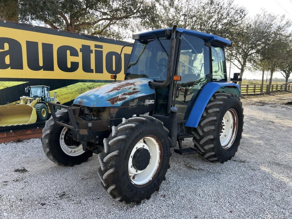 New Holland TL80 Equipment Image0