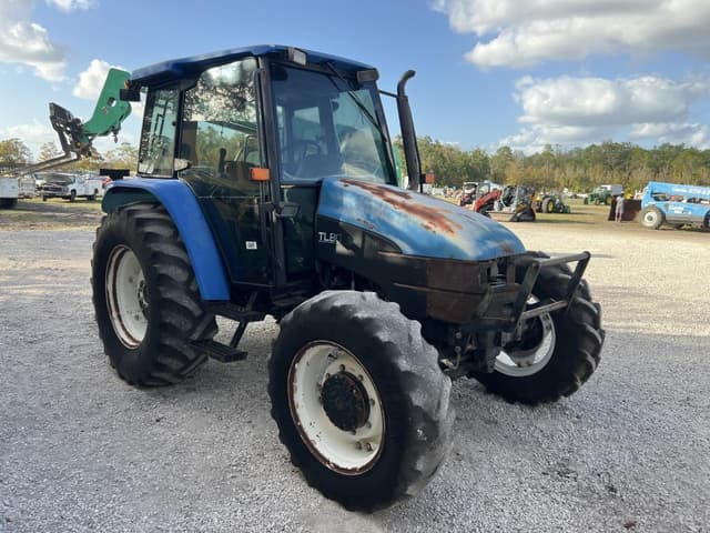 Image of New Holland TL80 equipment image 4