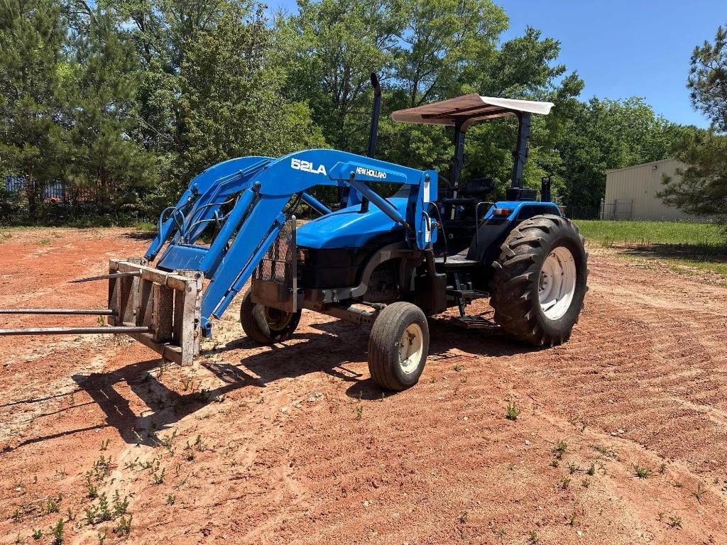 New Holland TL80 Equipment Image0