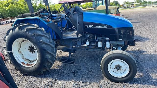 Image of New Holland TL90 equipment image 4