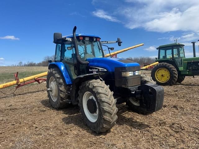 Image of New Holland TM155 equipment image 3