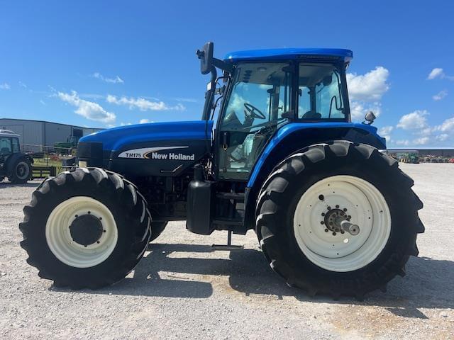 Image of New Holland TM175 equipment image 2