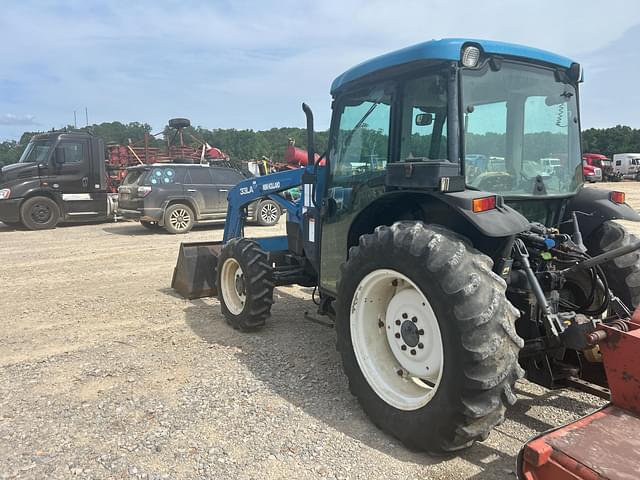 Image of New Holland TN55 equipment image 1