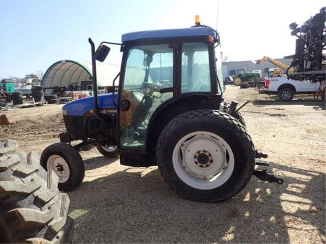 Image of New Holland TN55 equipment image 3