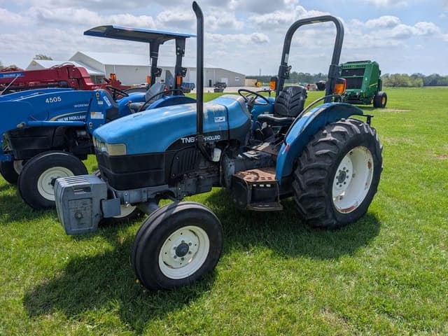 Image of New Holland TN65 equipment image 2