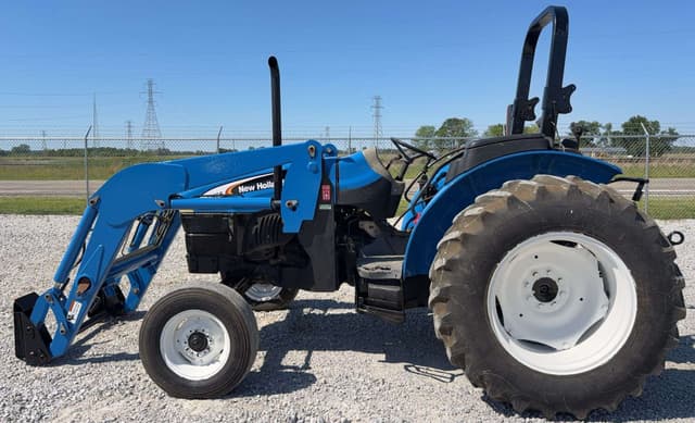 Image of New Holland TN65 equipment image 2