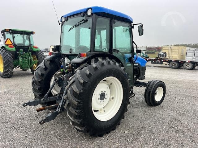 Image of New Holland TN65 equipment image 3