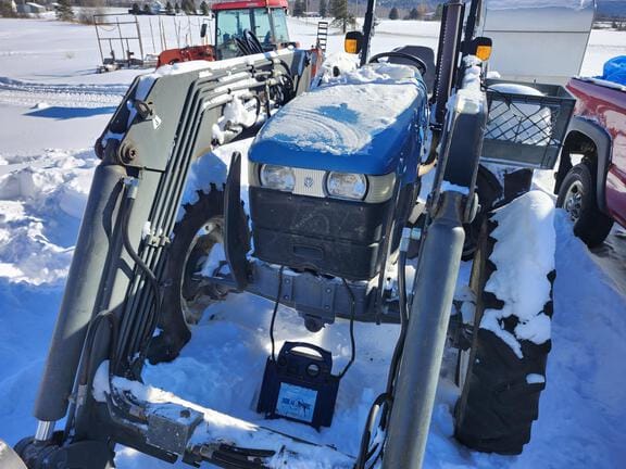 New Holland TN65S Equipment Image0
