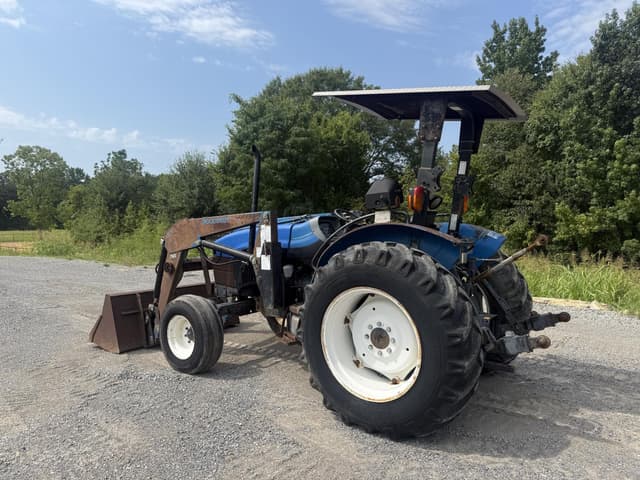 Image of New Holland TN70 equipment image 3