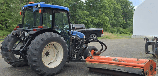 Image of New Holland TN70D equipment image 4