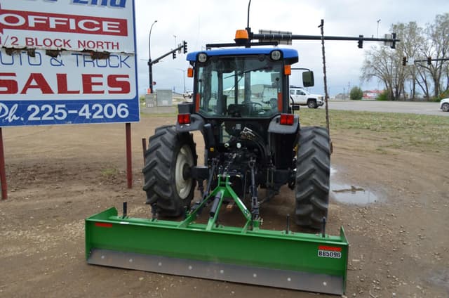 Image of New Holland TN70DA equipment image 2