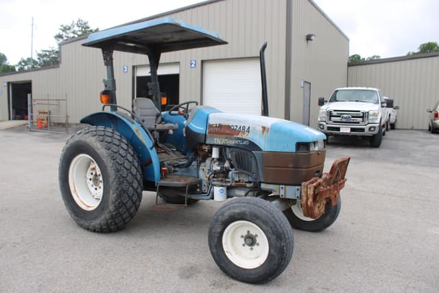 Image of New Holland TN75 equipment image 3