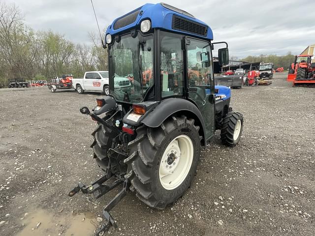 Image of New Holland TN75VA equipment image 2