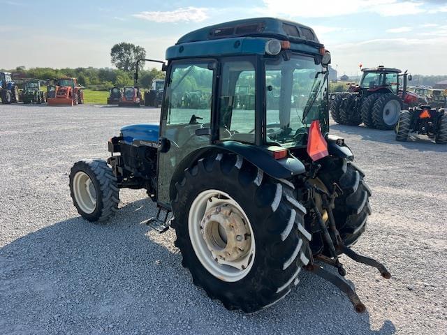Image of New Holland TN90F equipment image 4