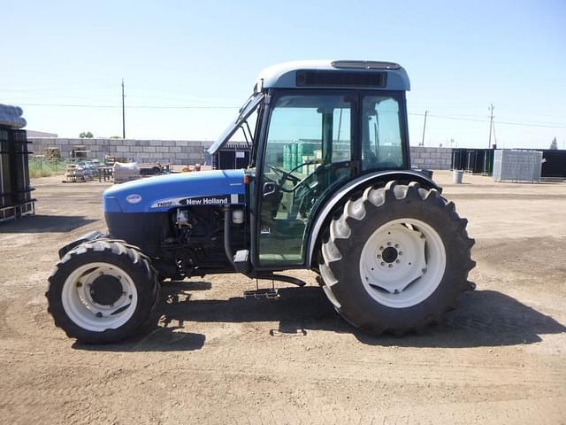Image of New Holland TN95FA equipment image 4