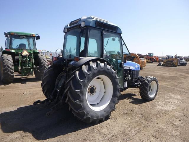 Image of New Holland TN95FA equipment image 2