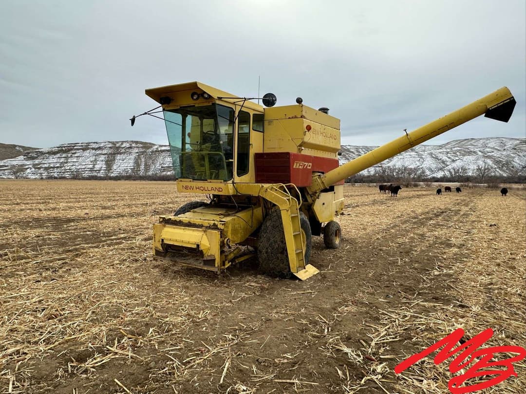 Image of New Holland TR70 Primary image