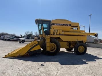 Main image New Holland TR87