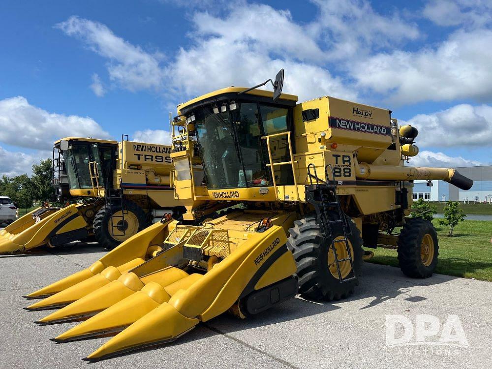 Image of New Holland TR88 Primary image