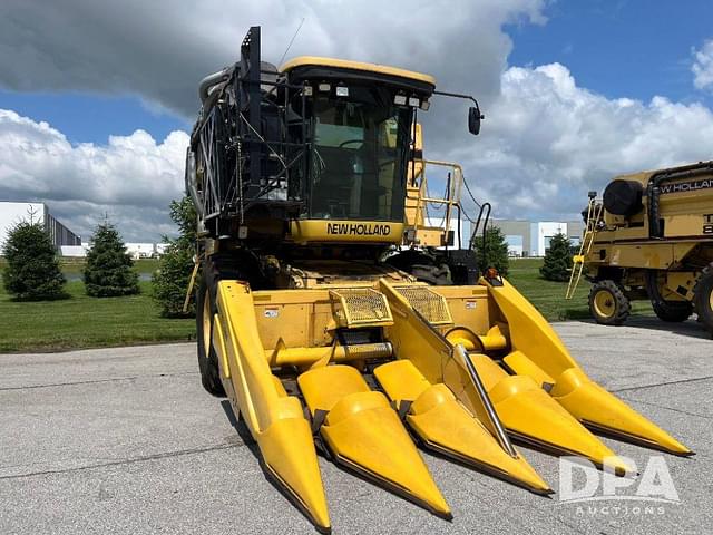 Image of New Holland TR88 equipment image 3