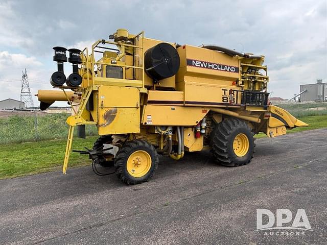 Image of New Holland TR88 equipment image 4