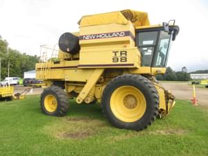 New Holland TR98 Image