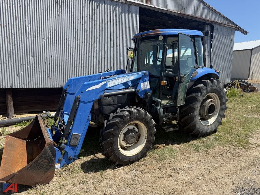 New Holland TD80D Equipment Image0