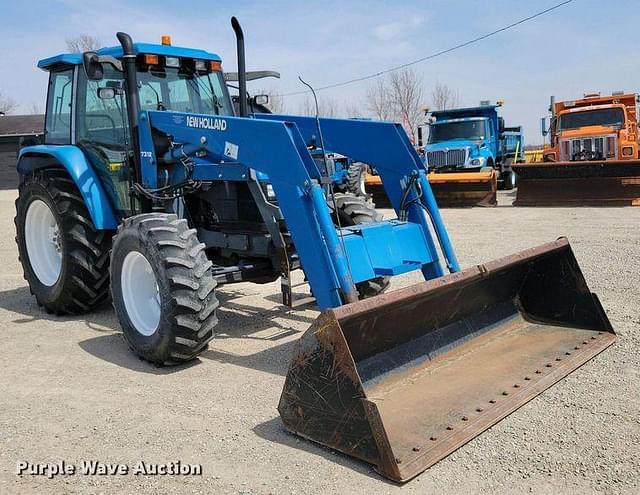 Image of New Holland TS90 equipment image 2