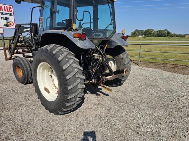 Image of New Holland TS100 equipment image 4