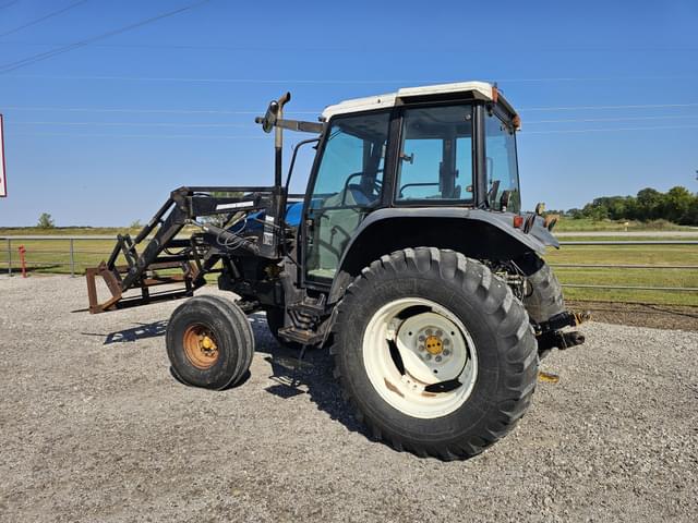 Image of New Holland TS100 equipment image 3