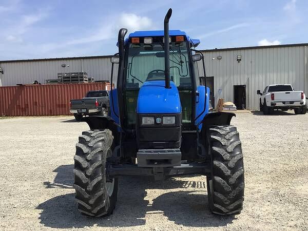 Image of New Holland TS100 equipment image 4