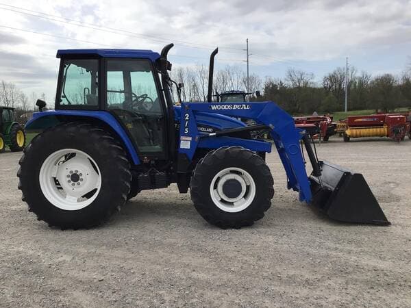 Image of New Holland TS100 equipment image 2