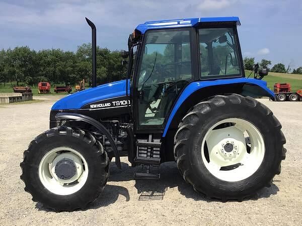 Image of New Holland TS100 equipment image 3