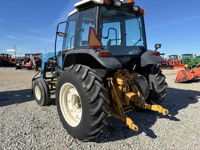 Image of New Holland TS100 equipment image 3