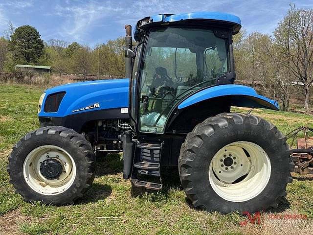 Image of New Holland TS100A equipment image 4