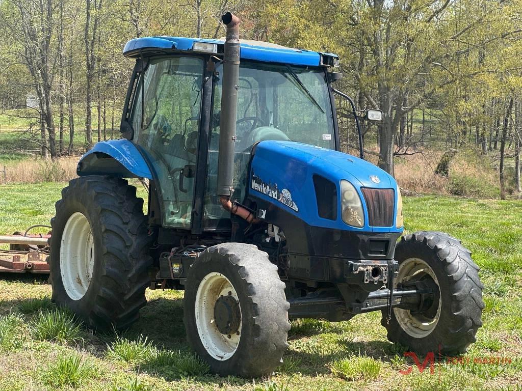 Image of New Holland TS100A Primary image