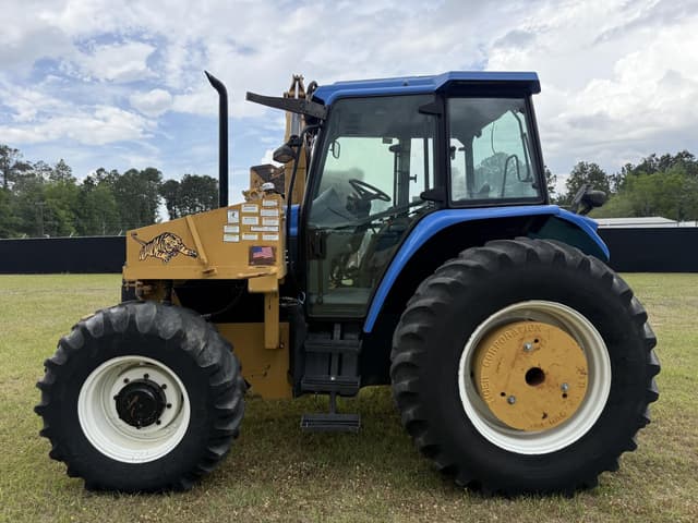 Image of New Holland TS110 equipment image 1