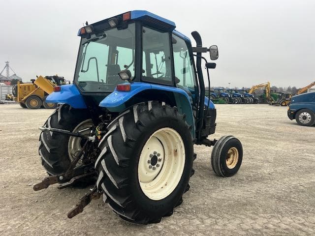 Image of New Holland TS110 equipment image 4