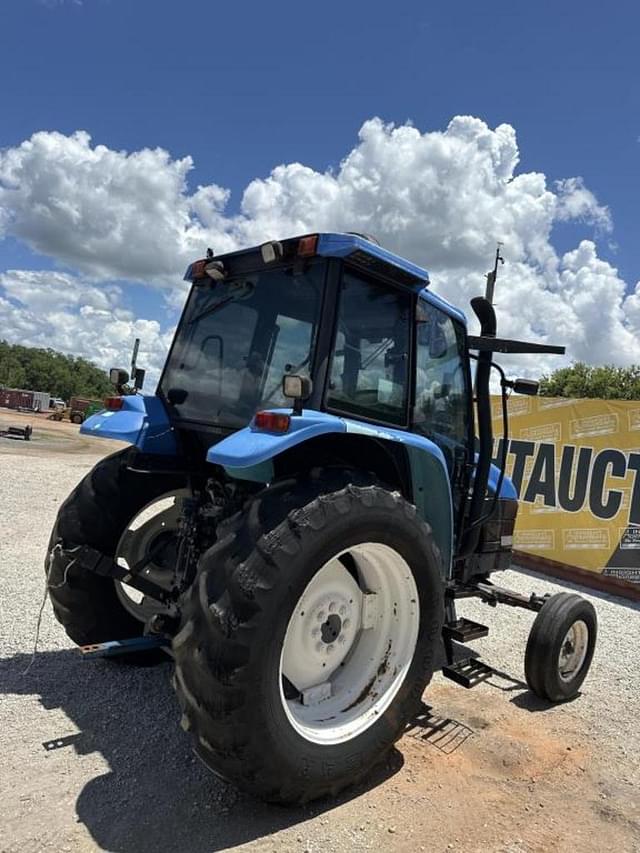 Image of New Holland TS110 equipment image 3