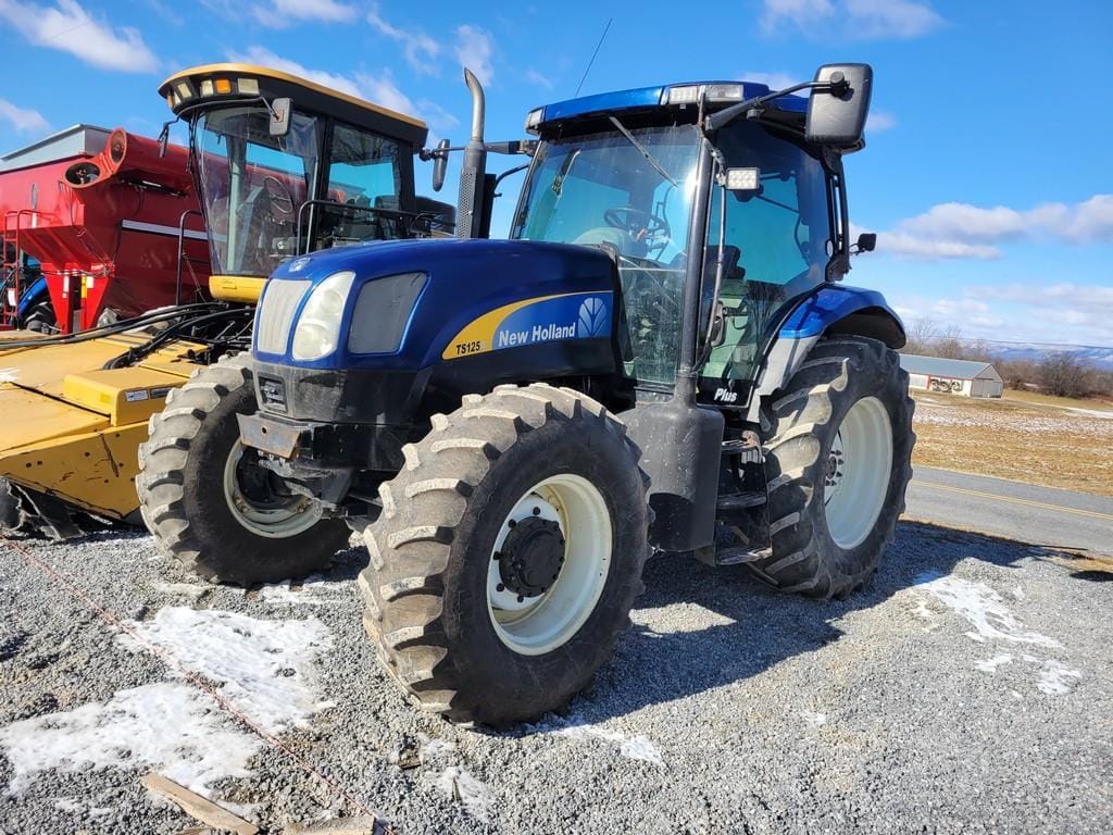 New Holland TS115A Equipment Image0