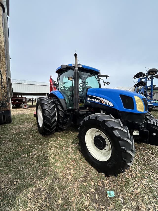 Image of New Holland TS115A equipment image 1