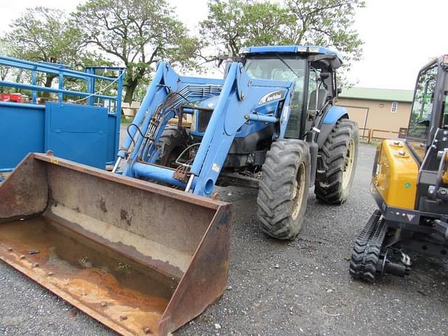 Image of New Holland TS115A equipment image 1
