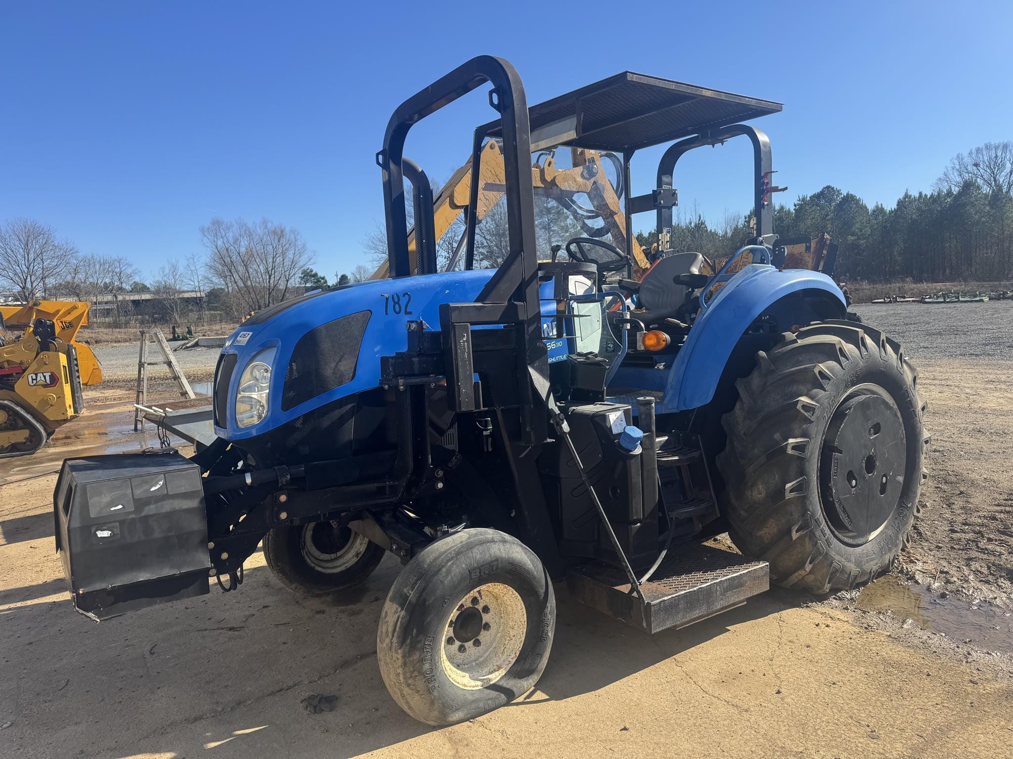 New Holland TS6.110 Equipment Image0