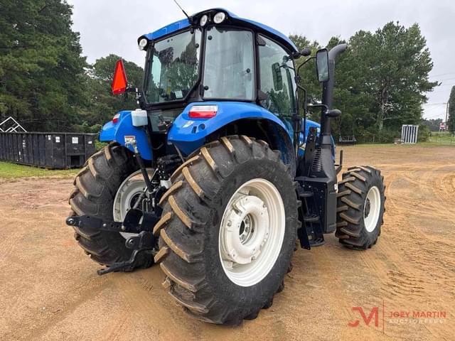 Image of New Holland TS6.110 equipment image 2
