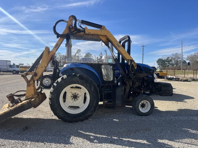 Image of New Holland TS6.110 equipment image 3