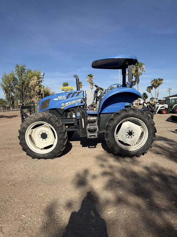 New Holland TS6.120 Equipment Image0