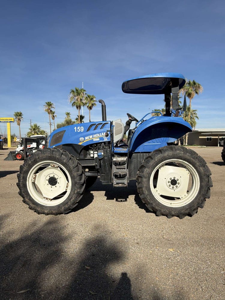 New Holland TS6.120 Equipment Image0