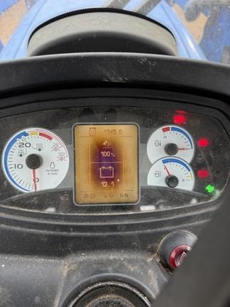 Image of New Holland TS6.140 equipment image 4