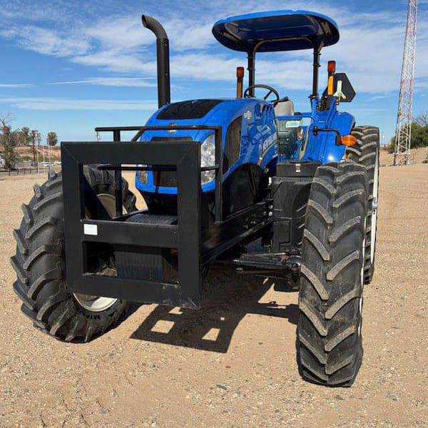 New Holland TS6.140 Equipment Image0